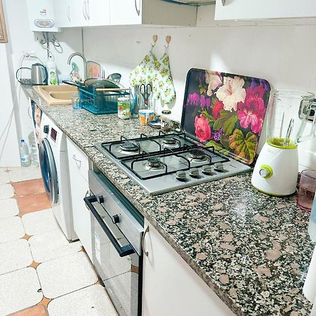 Habitacion Privada Valencia Apartman Kültér fotó